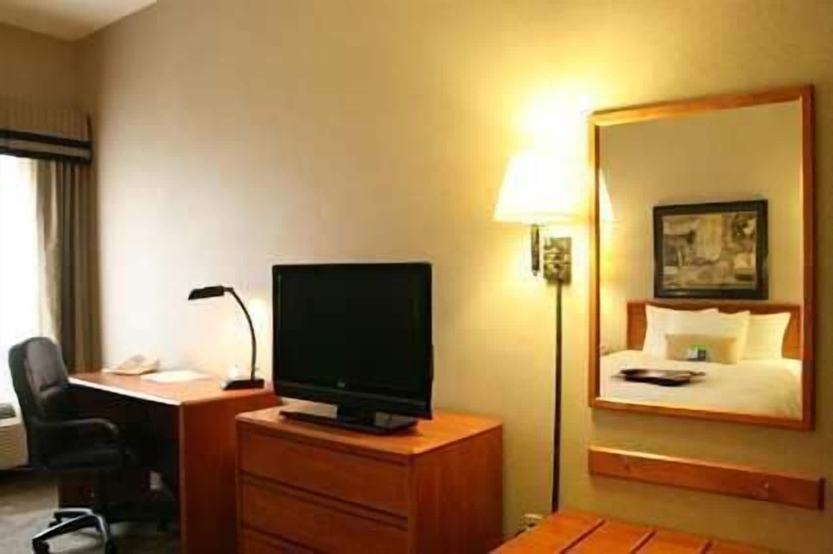 Hampton Inn Columbus/Taylorsville Edinburgh Extérieur photo