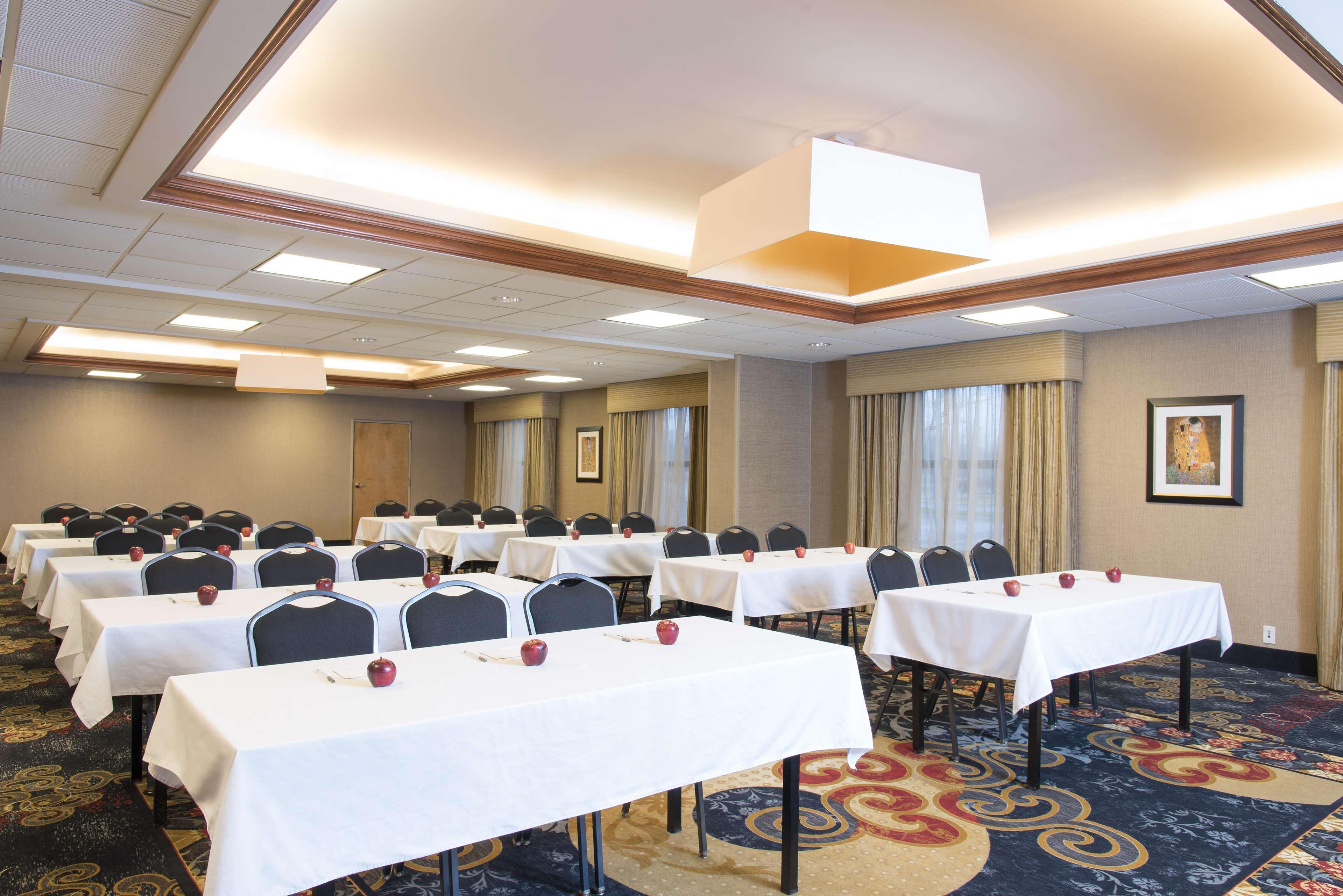 Hampton Inn Columbus/Taylorsville Edinburgh Extérieur photo